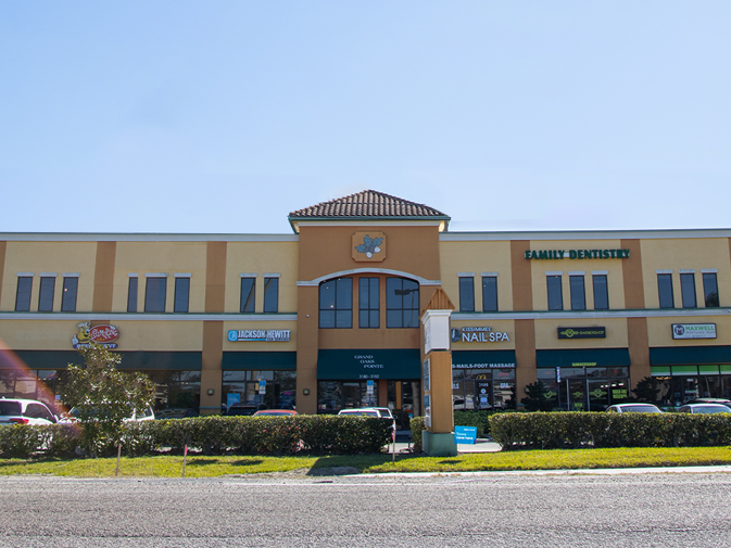 3180 S. John Young Parkway en Kissimmee, Florida